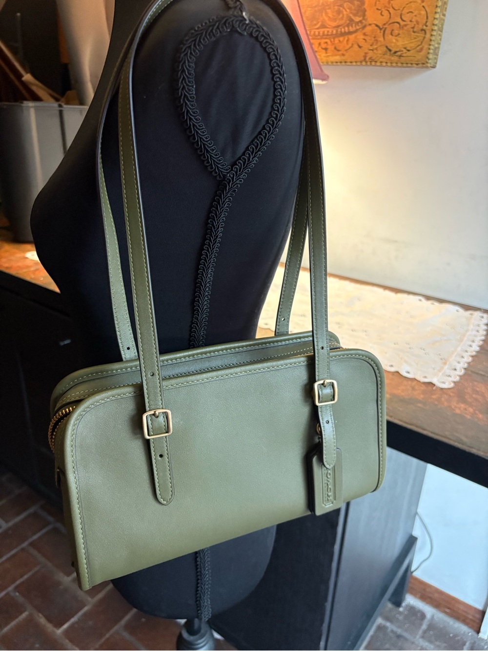 ๐ซ NWT Coach Olive Green Swing Zip - Picture 4 of 11
